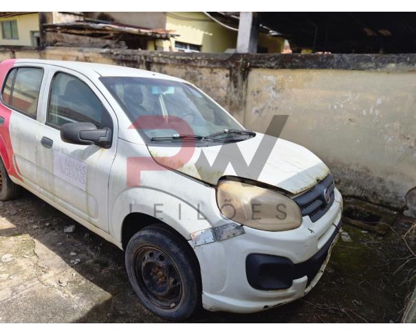 Foto de AUTOMOVEL, FIAT/UNO DRIVE 1.0, BRANCA, 2017/2018, ALCOOL/GASOLINA, CHASSI: 9BD195B4NJ0813403, RENAVAM: 01137964380, NO ESTADO EM QUE SE ENCONTRA.
