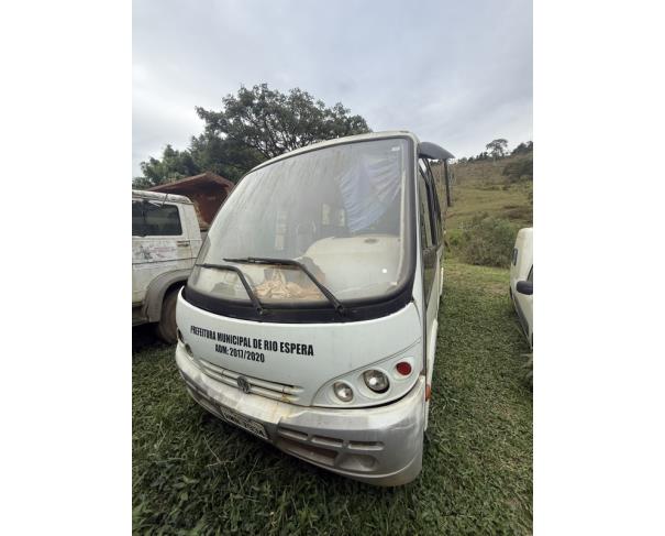 Foto de ONIBUS VW/8150 UNISAUDE ATHENAS, DIESEL, BRANCA, 2007/2008, CHASSI: 9BWB952P48R811044, RENAVAM: 00954939972, NO ESTADO EM QUE SE ENCONTRA.