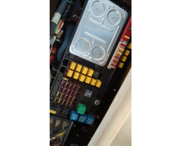 Foto de ONIBUS, IVECO/GRANCLASS 150S21E, AMARELA, 2016/2017, DIESEL, CHASSI: 93ZA01LF0H8931189, RENAVAM: 01124525332, NO ESTADO EM QUE SE ENCONTRA.