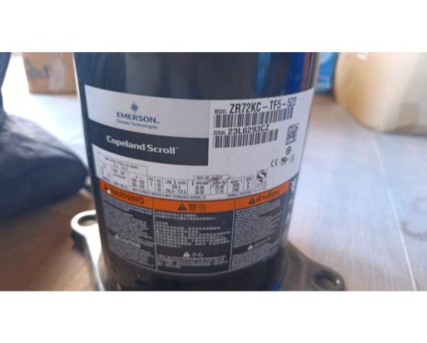 Foto de COMPRESSOR DE AR CONDICIONADO, EMERSON, NO ESTADO EM QUE SE ENCONTRA.
