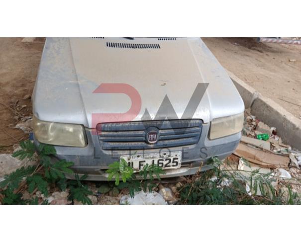 Foto de PAS/AUTOMOVEL FIAT/UNO MILLE ECONOMY, ALCOOL/GASOLINA, 2009/2010, PRATA, RENAVAM: 174349432, CHASSI: 9BD15822AA6384097, NO ESTADO EM QUE SE ENCONTRA.