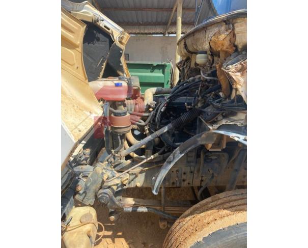 Foto de CARGA CAMINHAO, M. BENZ/L 1318, BRANCA, DIESEL, 2011/2011, PLACA HLF-7090, CHASSI: 9BM694000BB780219, RENAVAM: 00349414262, NO ESTADO EM QUE SE ENCONTRA. 