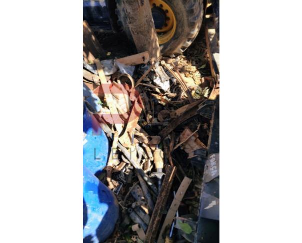 Foto de LOTE DE SUCATA FERROSA, NO ESTADO EM QUE SE ENCONTRAM.