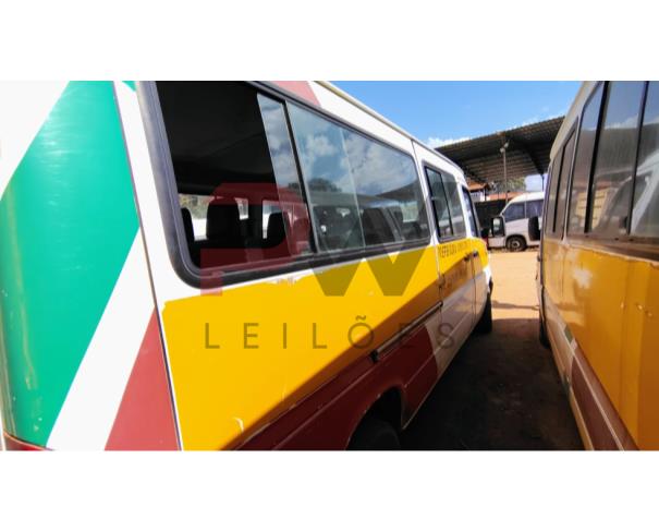 Foto de I/M.BENZ313CDI SPRINTERM, DIESEL, BRANCA, 2006/2007, CHASSI: 8AC9036727A954908, RENAVAM: 898838266, NO ESTADO EM QUE SE ENCONTRA.