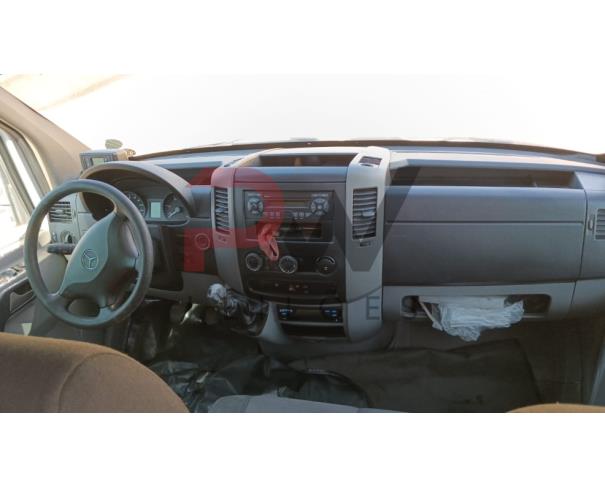 Foto de PAS/MICROONIBUS I/M BENZ 515CDI  SPRINTERM, DIESEL, 2017/2018, BRANCA, RENAVAM:01123779F314, CHASSI: 8AC906657JE134845, NO ESTADO EM QUE SE ENCONTRA.