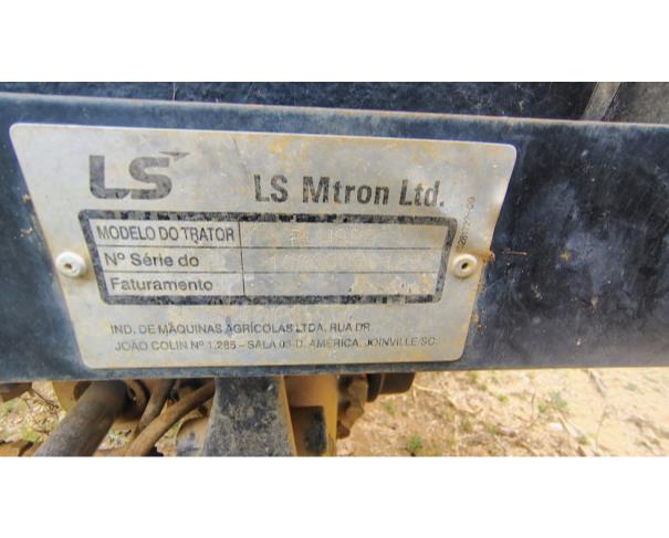 Foto de LOTE CONTENDO 01 TRATOR LS 90, Nº DE SERIE: 10900000129, NO ESTADO EM QUE SE ENCONTRA.