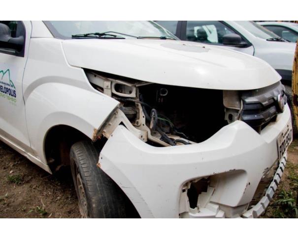 Foto de PAS/AUTOMOVEL  FIAT/MOBI  EASY, ALCOOL/GASOLINA, 2017/2018,  BRANCA, PLACA: PZQ-9947, RENAVAM: 01119212496, CHASSI: 9BD341A4XJY477776, NO ESTADO EM QUE SE ENCONTRA.