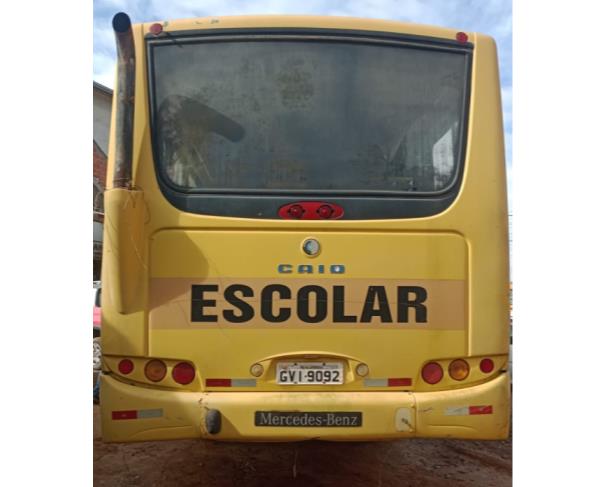Foto de ONIBUS M.BENZ/CAIO APACHES21 U, DIESEL, BEGE, 2002/2002, CHASSI: 9BM3840672B303508, RENAVAM: 00789323850, NO ESTADO EM QUE SE ENCONTRA.