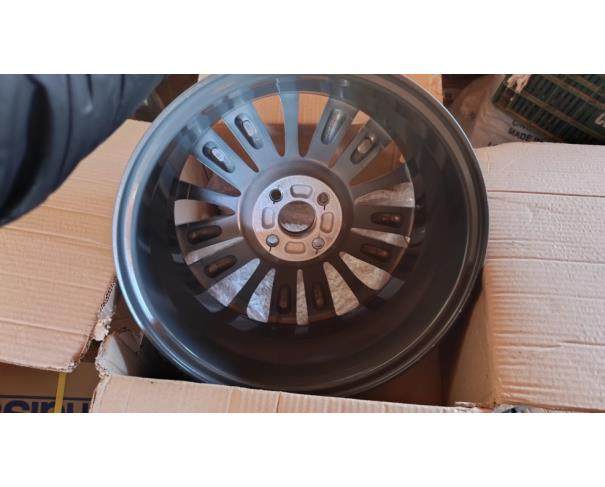Foto de RODA LIGA LEVE ALUMINIO  - HONDA, NO ESTADO EM QUE SE ENCONTRA.