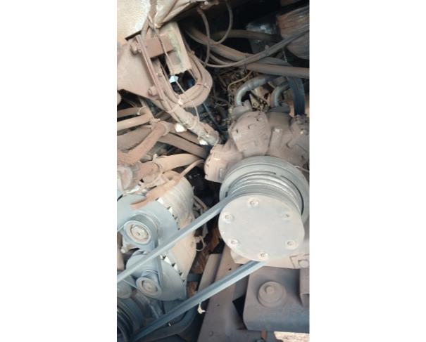 Foto de ONIBUS, SCANIA/BUSSCAR JUM BUS R, BRANCA, 2003/2003, DIESEL, CHASSI: 9BSK6X2BE33540294, RENAVAM: 00804781575, NO ESTADO EM QUE SE ENCONTRA.