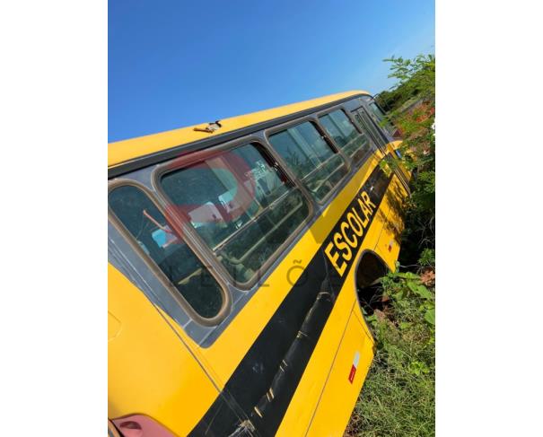 Foto de PAS/ONIBUS VW/15.190 EOD ESCOLAR HD, DIESEL, ANO/MOD 2012/2013, COR AMARELA, NO ESTADO EM QUE SE ENCONTRA.
