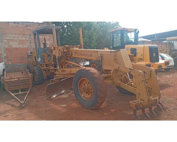 Foto de MOTONIVELADORA FIATALLIS FG 70A, AMARELA, ANO 1994, DIESEL, NO ESTADO EM QUE SE ENCONTRA.