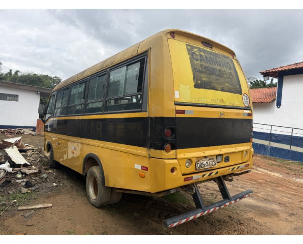 Foto de ONIBUS MPOLO/VOLARE V8L 4X4 EO, DIESEL, AMARELA, 2013/2013, CHASSI: 93PB58M1MDC046596, RENAVAM: 00544707311, NO ESTADO EM QUE SE ENCONTRA. 