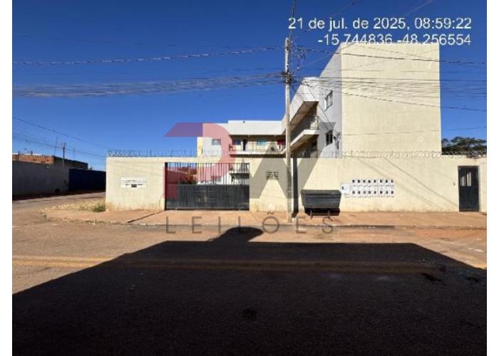 Imagem do imóvel AGUAS LINDAS DE GOIAS/GO - APARTAMENTO - COND RES PORTAL DA ALVORADA XVII - QUADRA 52 N. SN Apto. 305, RUA 04 LT 22 PAV 02 - JARDIM PEROLA DA BARRAGEM II CAIXA ECONOMICA FEDERAL - LEILÃO ONLINE