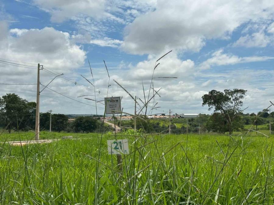 Chácara 21, Quadra 07, do Chacreamento Espelho D’Água, situada na Rua G, em Abaeté/MG, com área de 1.000,00 m², matrícula nº 29.159 do CRI de Abaeté/MG.