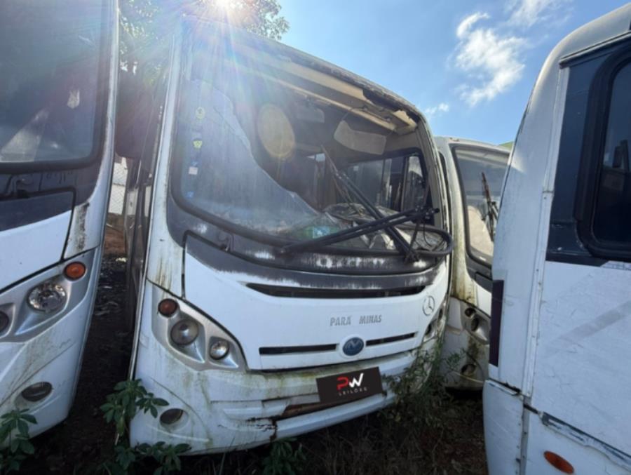 Foto de ONIBUS, M.BENZ/MASC GRANMINI O, BRANCA, 2010/2010, DIESEL, CHASSI: 9BM688277AB704983, RENAVAM: 00219999201, NO ESTADO EM QUE SE ENCONTRA.