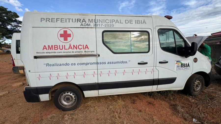 CAMINHONETA RENAULT/MASTER GCASA AMB, DIESEL, BRANCA, 2018/2019, CHASSI: 93YMAFEXCKJ367488, RENAVAM: 01154091306, NO ESTADO EM QUE SE ENCONTRA.