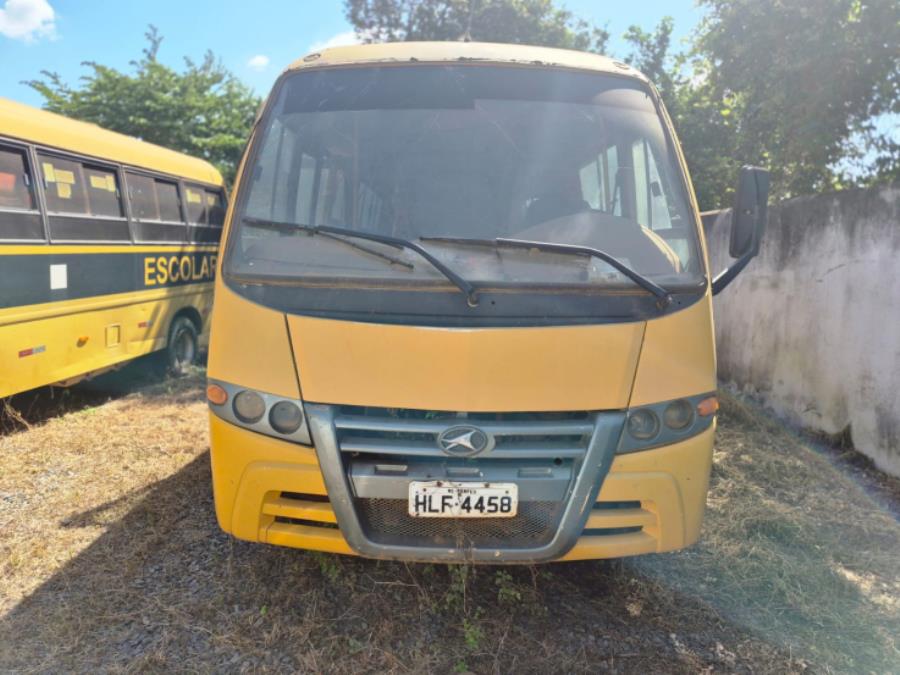 Foto de ONIBUS MARCOPOLO/VOLARE V8L ESC, DIESEL, AMARELA, 2010/2011, CHASSI: 93PB42G3PBC034175, RENAVAM: 00265090881, NO ESTADO EM QUE SE ENCONTRA.