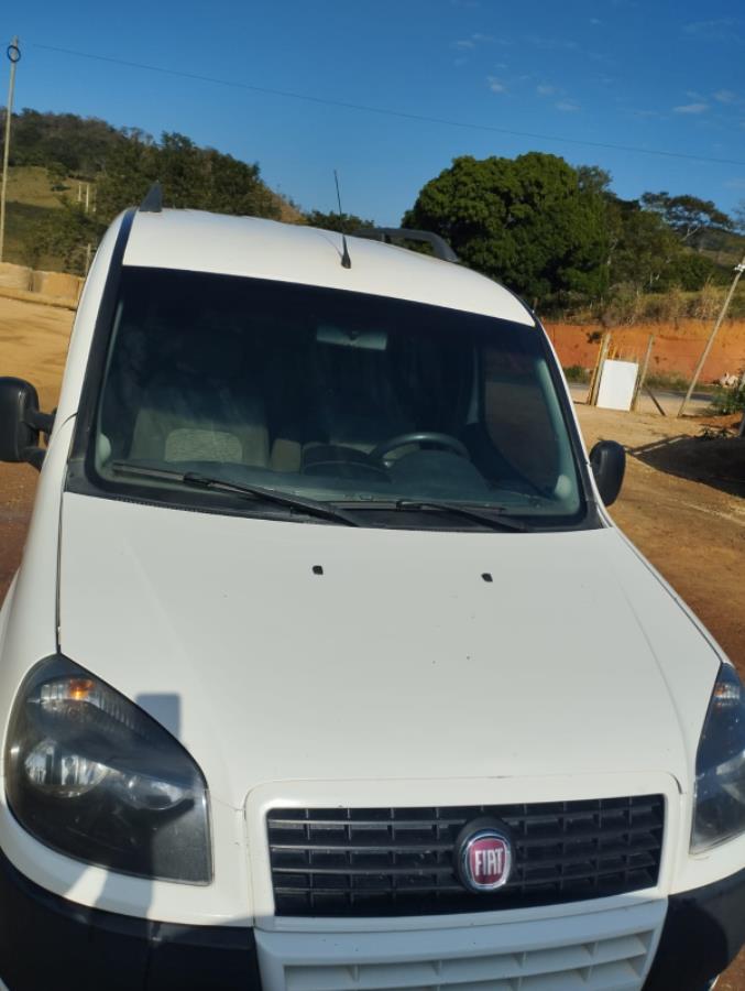 Foto de AUTOMOVEL, FIAT/DOBLO ESSENCE 7L E, BRANCA, 2020/2021, ALCOOL/GASOLINA, CHASSI: 9BD1196GDM1157986, RENAVAM: 01239777008, NO ESTADO EM QUE SE ENCONTRA.