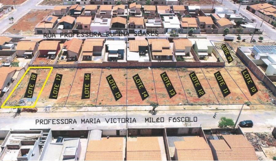 Foto de IMÓVEL URBANO: Área Institucional. Um lote de terreno de nº 290, Quadra 46, setor 16, medindo 250,00m², situado em Pompéu/MG, bairro Morada do Sol, na Rua Professora Maria Victória Miléo Fóscol, NO ESTADO EM QUE SE ENCONTRA.