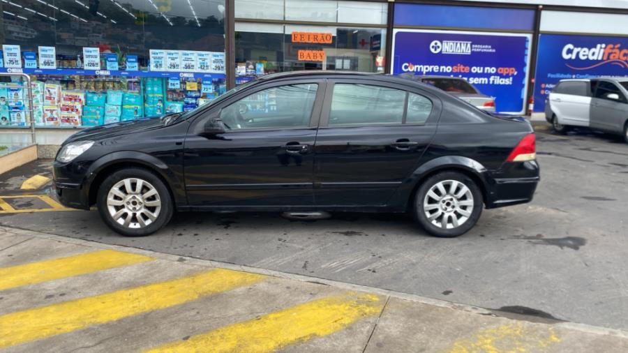Foto de AUTOMOVEL GM/VECTRA SEDAN ELEGANCE, ALCOOL/GASOLINA, PRETA, 2007/2008, NO ESTADO EM QUE SE ENCONTRA.