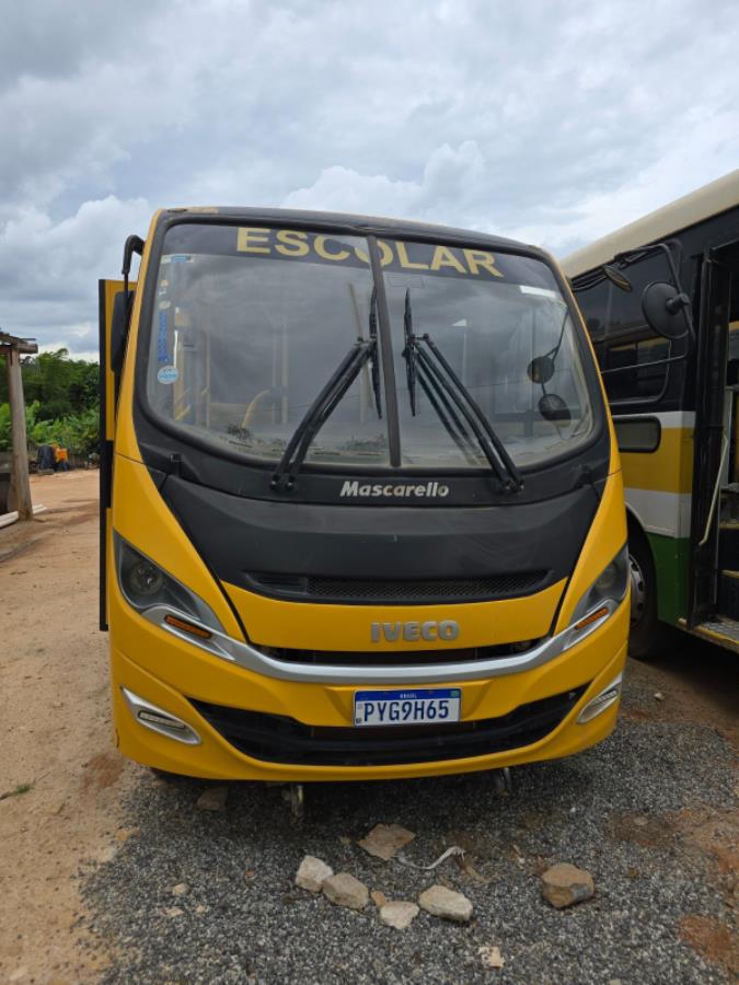 Foto de ONIBUS, IVECO/ WAYCLASS 70C17HDE, AMARELA, 2016/2016, DIESEL, CHASSI: 93ZL68C01G8469258, RENAVAM: 01096237536, NO ESTADO EM QUE SE ENCONTRA.