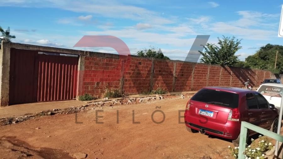 Imóvel urbano constituídopelos lotes: 03, 04, 05 e 06com área de 995,00 m²,situado na Rua Teodoro dos Santos, Centro, Riacho dos Machados/MG. Leilão da EMATER-MG, localizado em Riacho Dos Machados - MG