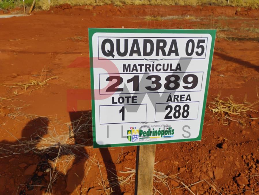 Imagem do imóvel QUADRA 05, LOTE 01, AVENIDA COMERCIAL DO VALLE, LOTEAMENTO VIA COMERCIAL DO VALLE, PEDRINÓPOLIS/MG, ÁREA DE 288,00 M². MATRÍCULA: 21389. NO ESTADO EM QUE SE ENCONTRA. Prefeitura Municipal de Pedrinópolis