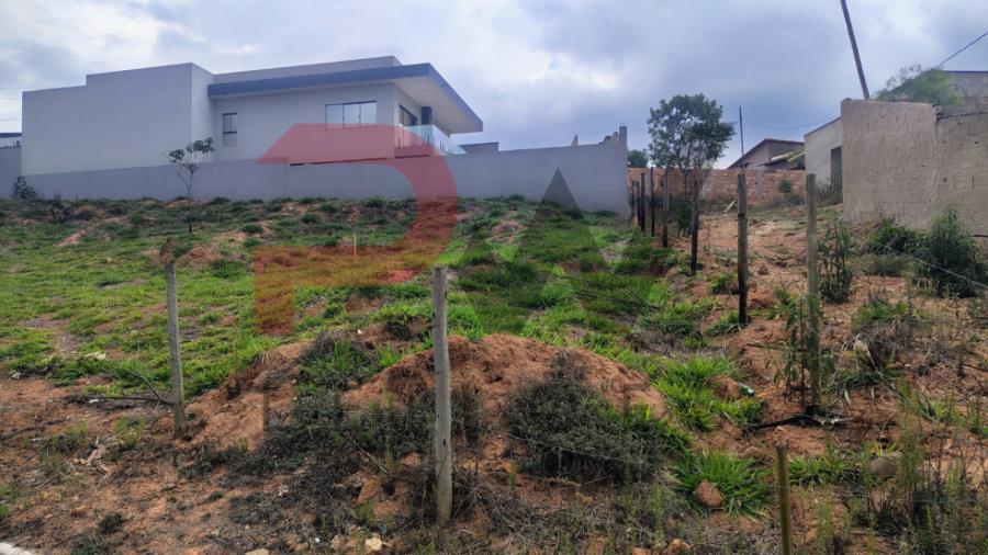 LOTE 01 A, QUADRA 02, LOTEAMENTO NASCER DO SOL, CRUCILÂNDIA - MG, SITUADO À RUA GERALDO DE SOUZA GONÇALVES, S/N, ESQUINA COM A RUA JOSIAS LUIZ DO NASCIMENTO, BAIRRO SOLEDADE. ÁREA TERRENO: 266,51 M². MATRÍCULA 21.881 DO CRI DE BONFIM - MG. , localizado em Crucilândia - MG, bairro Soleada