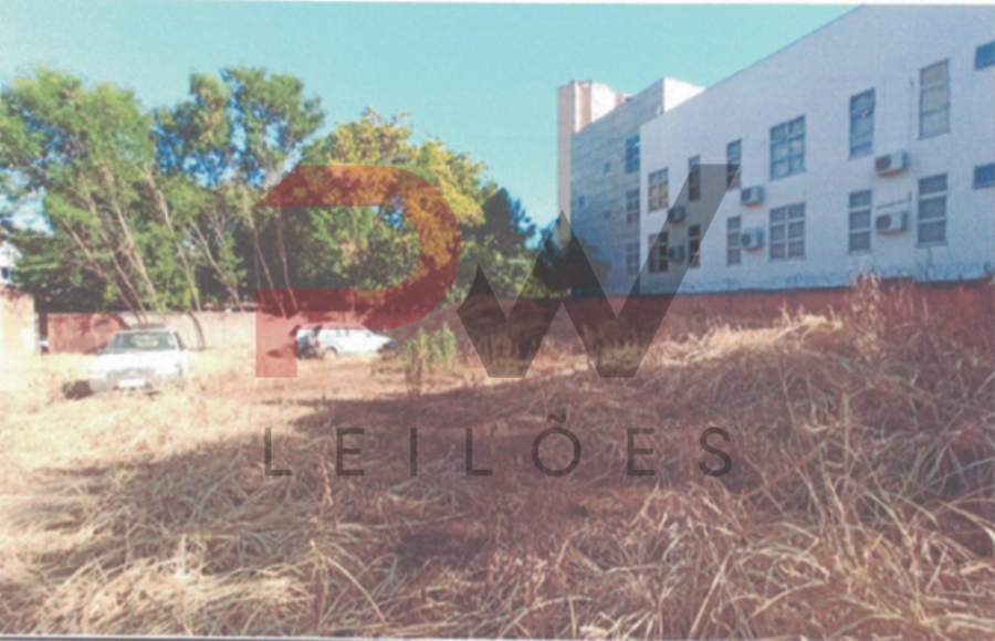 Lote com área de 1.250 m²,referente a parte do lote nº14, da quadra 06, do loteamento Ibituruna, Montes Claros/MG. Leilão da EMATER-MG, localizado em Montes Claros - MG