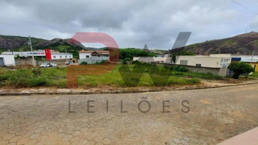 Lote de nº 08, da Quadra de N°2-A, com a área de 366,00m² (trezentos e sessenta eseis metros quadrados),situado na Rua “P”, Bairro Novo Belvedere, nesta cidade de Pedra Azul/MG. Leilão da EMATER-MG, localizado em Pedra Azul - MG