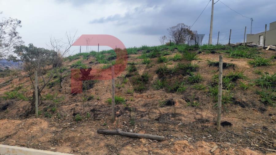 LOTE S/N, QUADRA 02, LOTEAMENTO NASCER DO SOL, CRUCILÂNDIA - MG, SITUADO À RUA GERALDO DE SOUZA GONÇALVES, S/N, ESQUINA COM A RUA ALCIDES FERREIRA DE SOUZA, BAIRRO SOLEDADE. ÁREA TERRANO: 406,69 M². MATRÍCULA 19.163 CRI DE BONFIM - MG. Pref, localizado em Crucilândia - MG, bairro Soledade