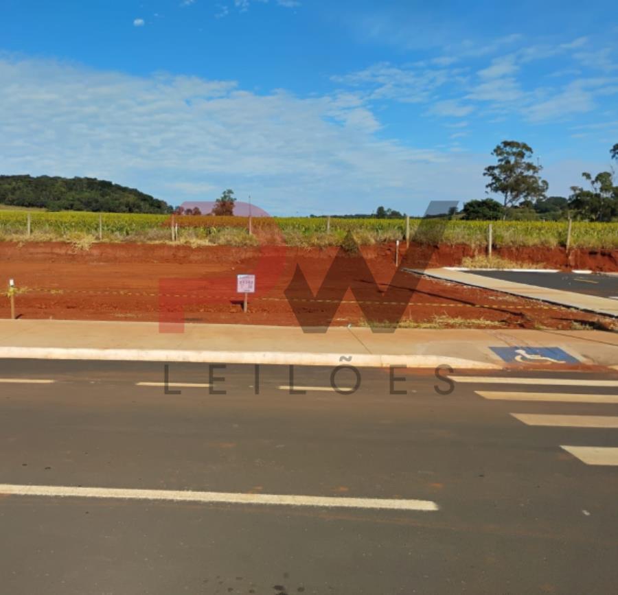 QUADRA 05, LOTE 04, AVENIDA COMERCIAL DO VALLE, LOTEAMENTO VIA COMERCIAL DO VALLE, PEDRINÓPOLIS/MG, ÁREA DE 288,00 M². MATRÍCULA: 21392. NO ESTADO EM QUE SE ENCONTRA. Prefeitura Municipal de Pedrinópolis, localizado em Pedrinópolis - MG
