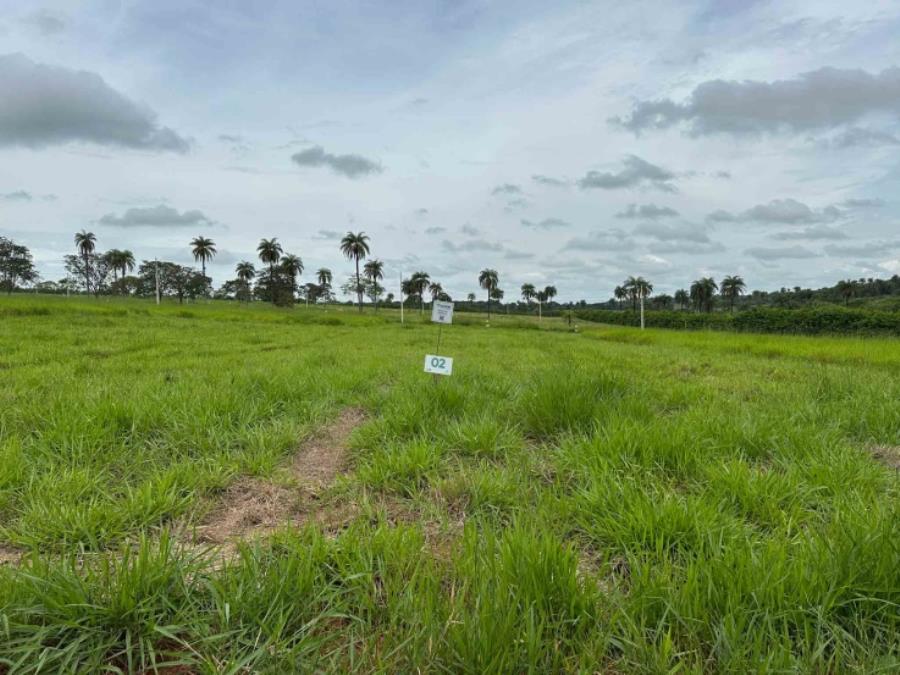Imagem do imóvel Chácara 02, Quadra 04, do Chacreamento Espelho D’Água, situada na Rua E, em Abaeté/MG, com área de 1.013,50 m², matrícula nº 29.033 do CRI de Abaeté/MG. SICOOB